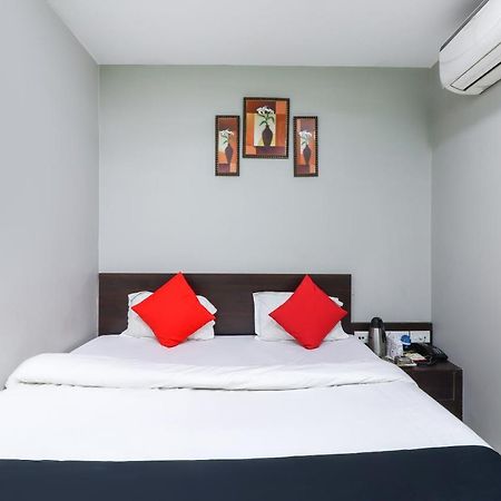 Capital O 70631 Hotel Dwarka International Darbhanga Ngoại thất bức ảnh